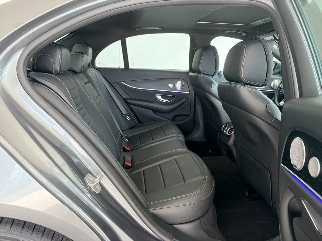 Used 2017 Mercedes-Benz E 300 4MATIC image 36