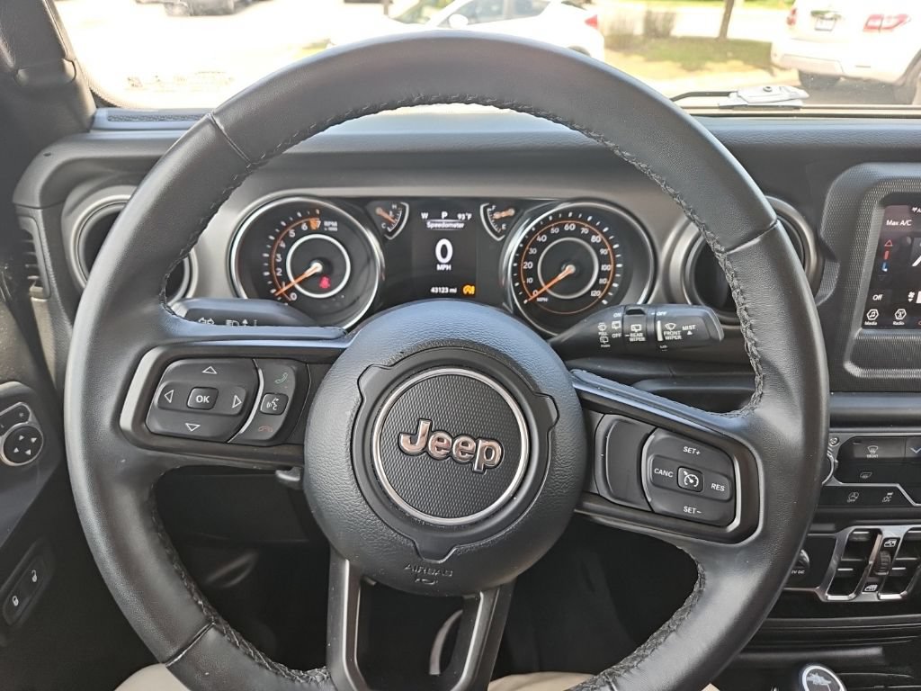 Used 2022 Jeep Wrangler Unlimited Sport AWD/4WD image 17