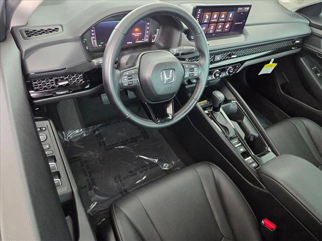 Used 2025 Honda Accord EX-L image 10
