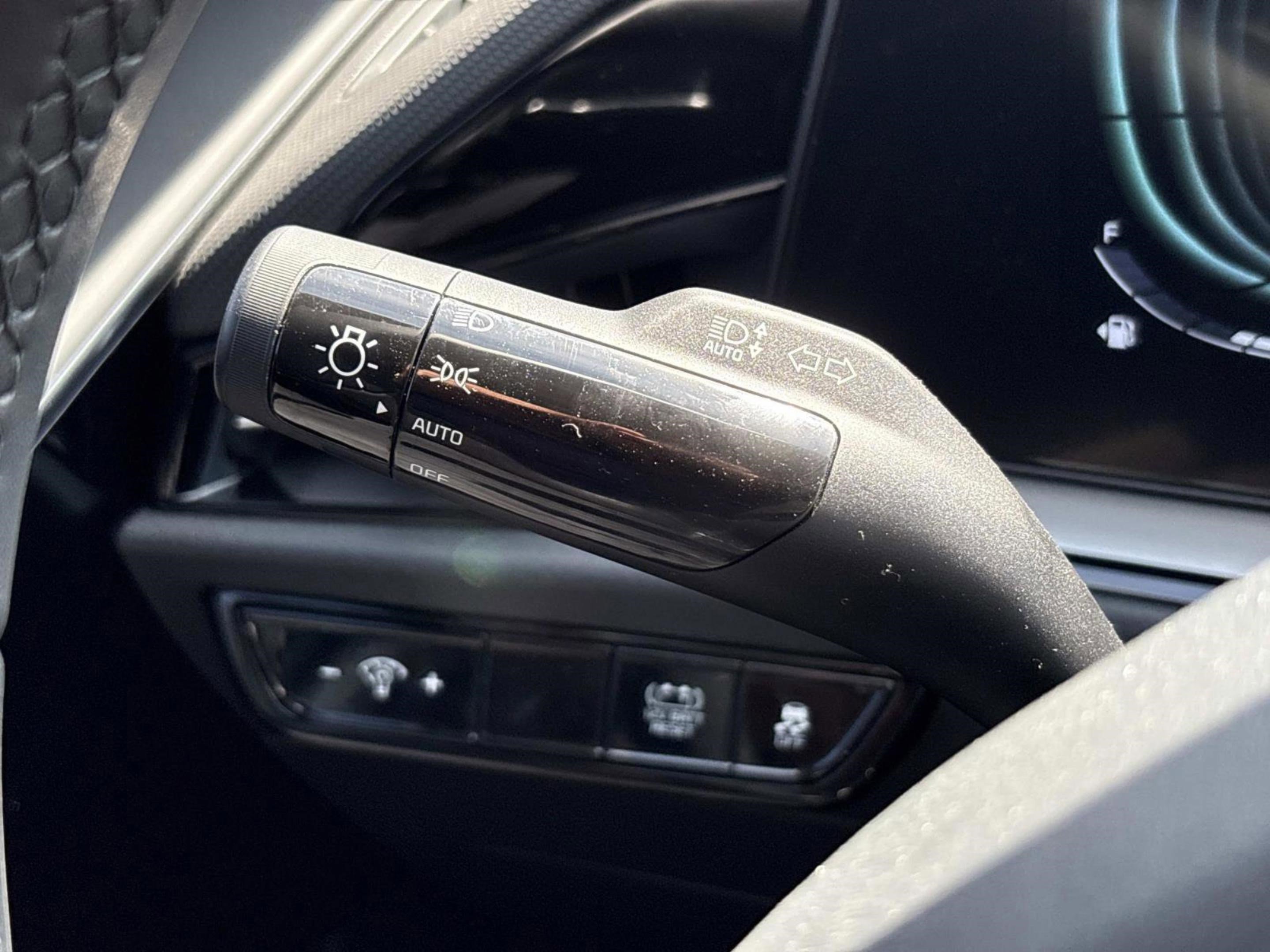 New 2026 Kia Niro EX image 26