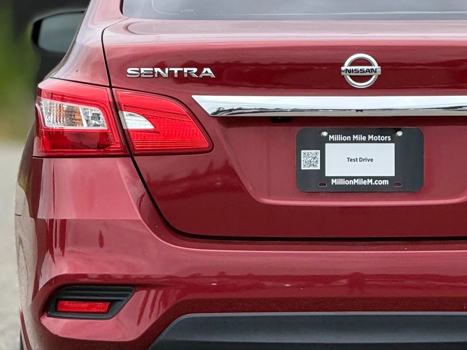Used 2016 Nissan Sentra SV w/ All Weather Package FWD image 13