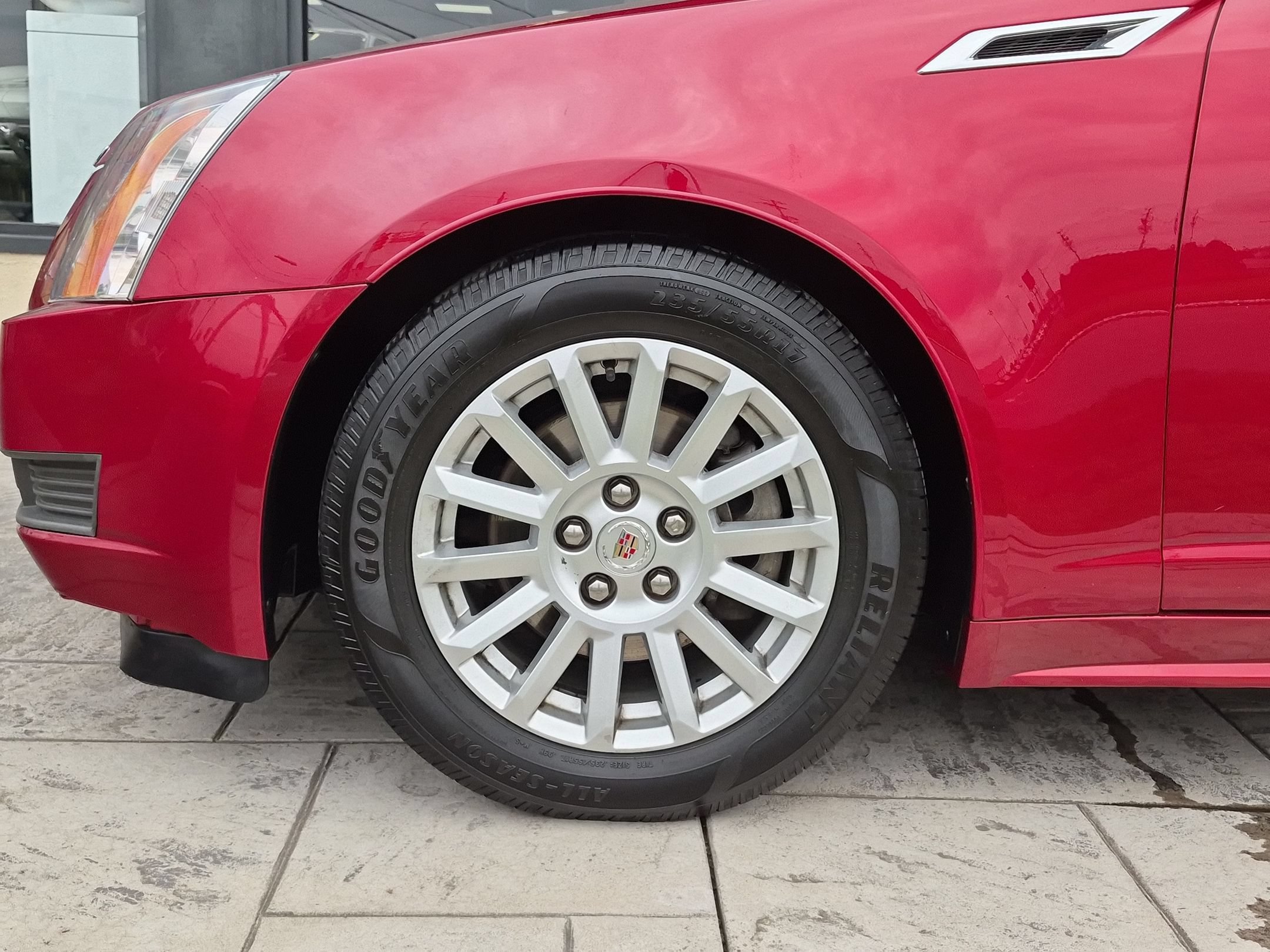 Certified 2013 Cadillac CTS Luxury RWD image 28
