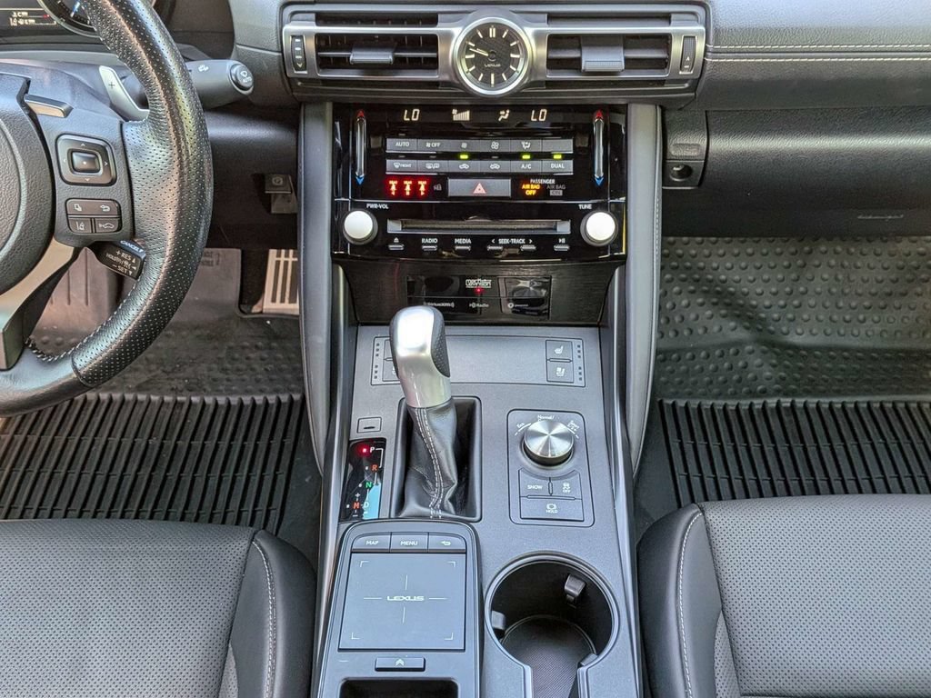 Used 2021 Lexus IS 350 F Sport w/ Dynamic Handling Package RWD image 19