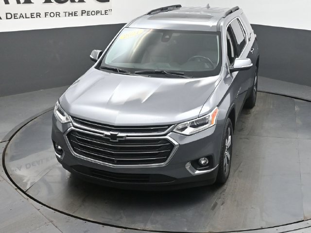 Used 2021 Chevrolet Traverse LT w/ LT Premium Package FWD image 52