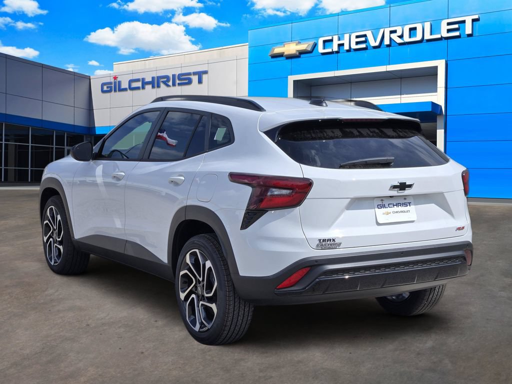 New 2026 Chevrolet Trax RS w/ Sunroof Package FWD image 6