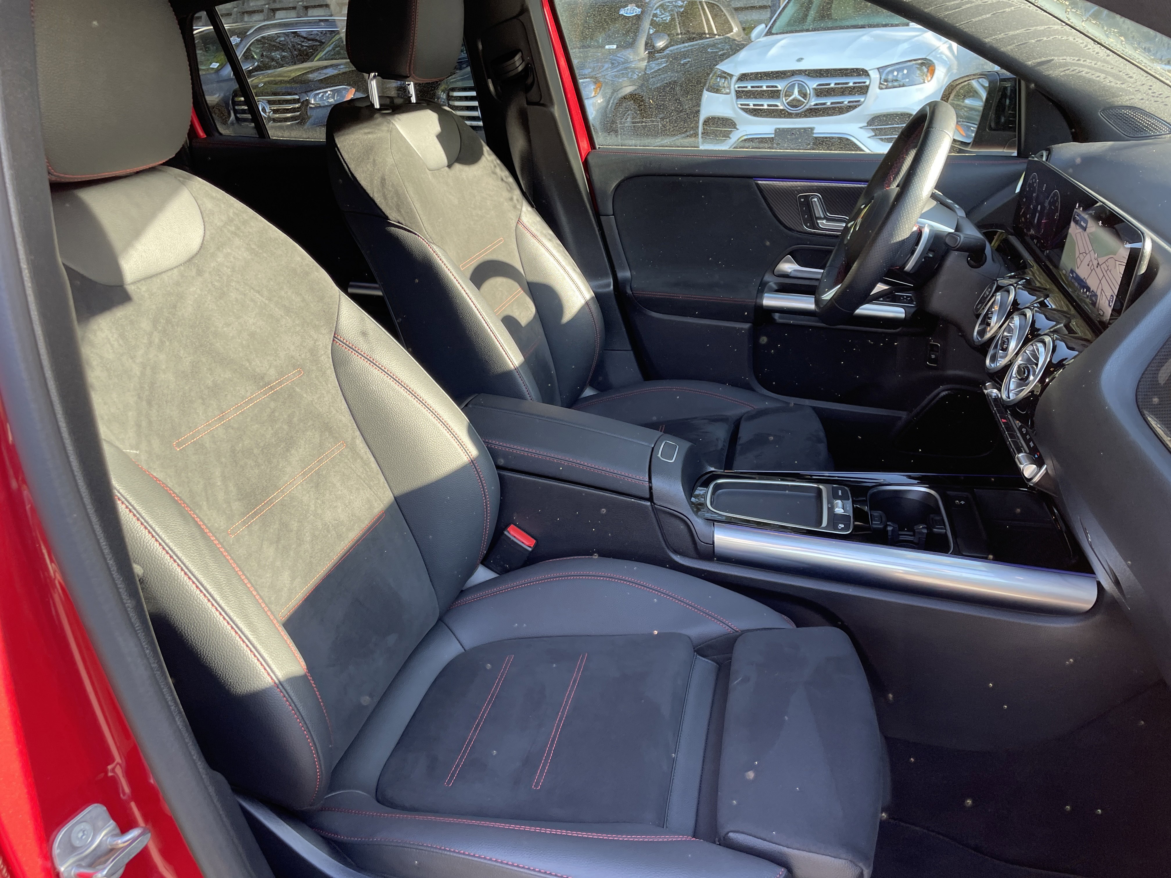 Certified 2025 Mercedes-Benz GLA 250 image 51