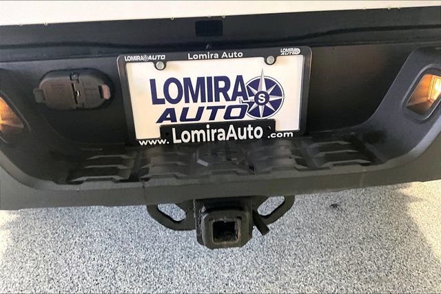 Used 2018 Toyota Tacoma TRD Sport AWD/4WD image 46