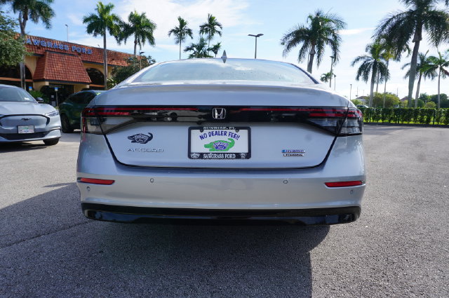 Used 2023 Honda Accord Touring image 36