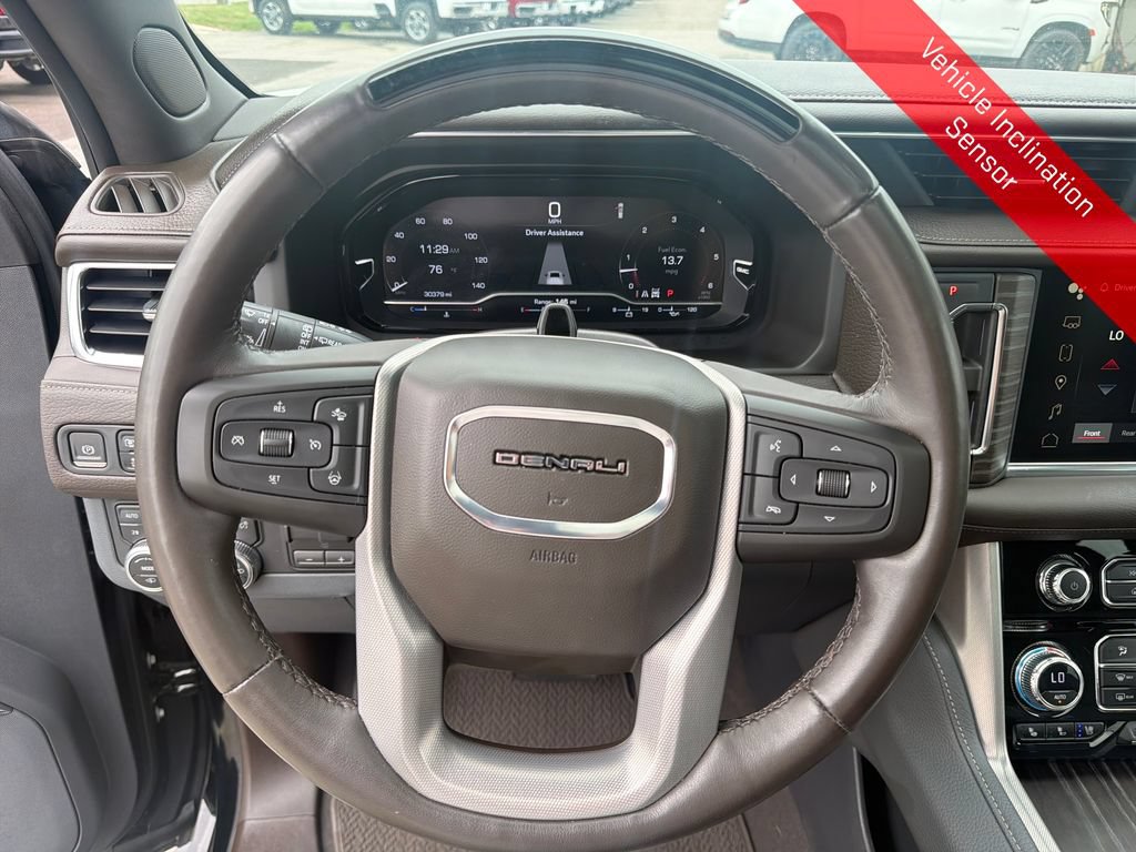 Used 2023 GMC Yukon XL Denali w/ Denali Reserve Package AWD/4WD image 17
