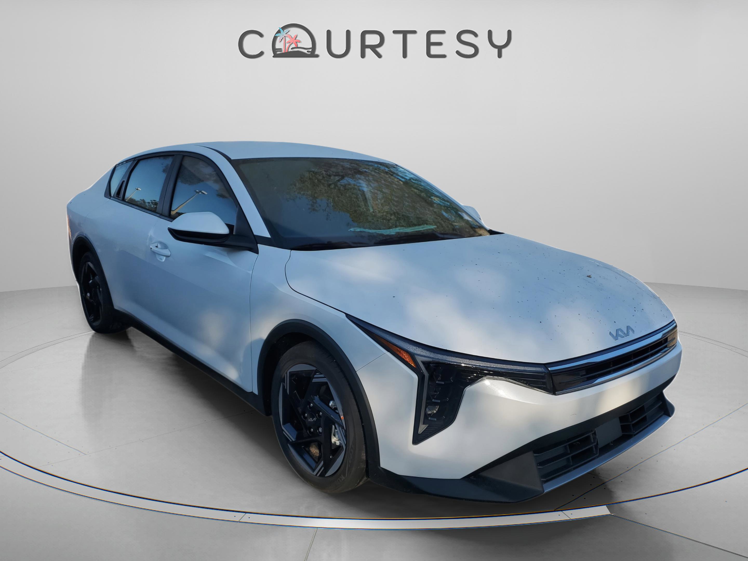 New 2025 Kia K4 EX image 5