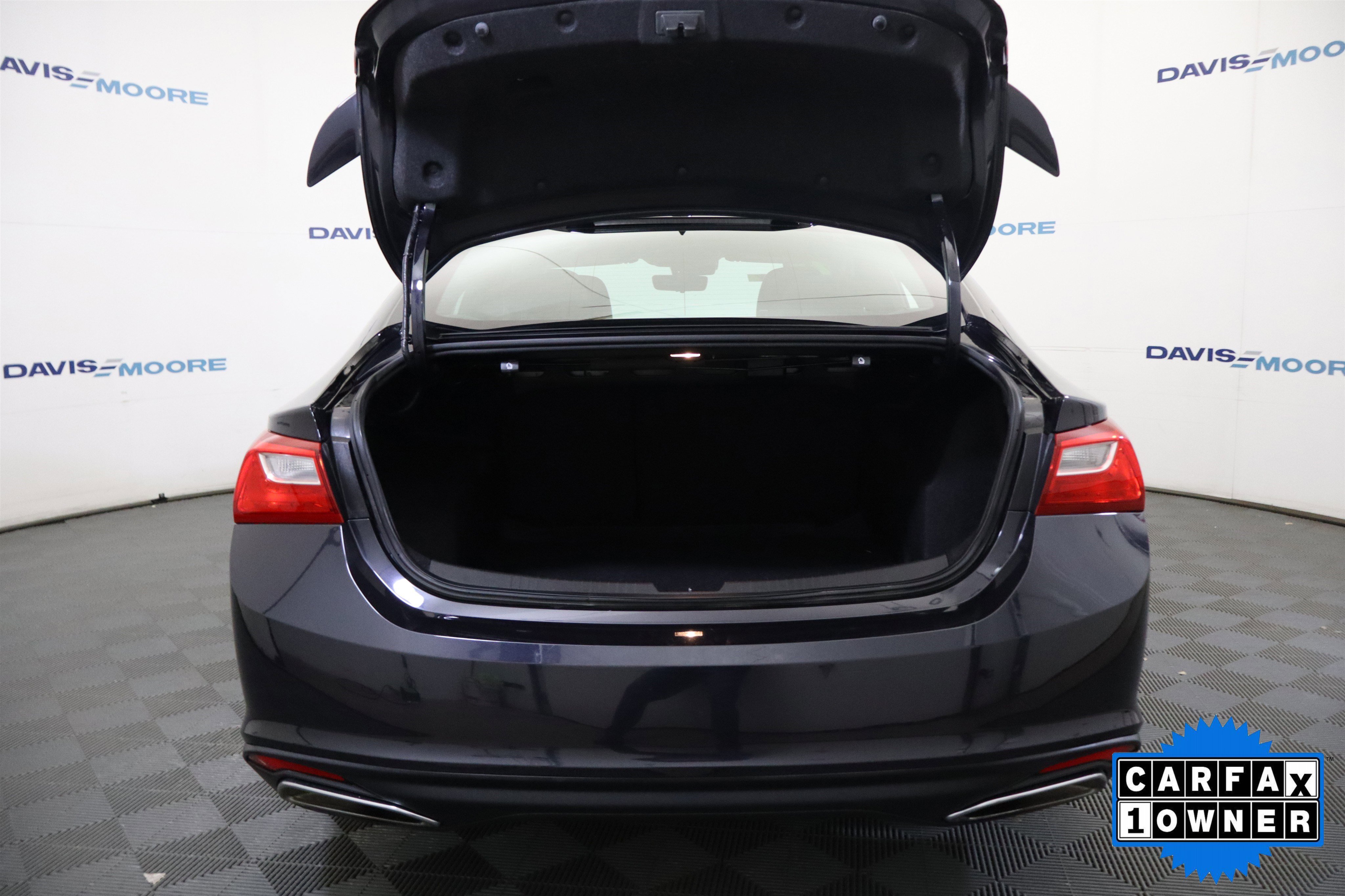 Used 2023 Chevrolet Malibu RS image 8