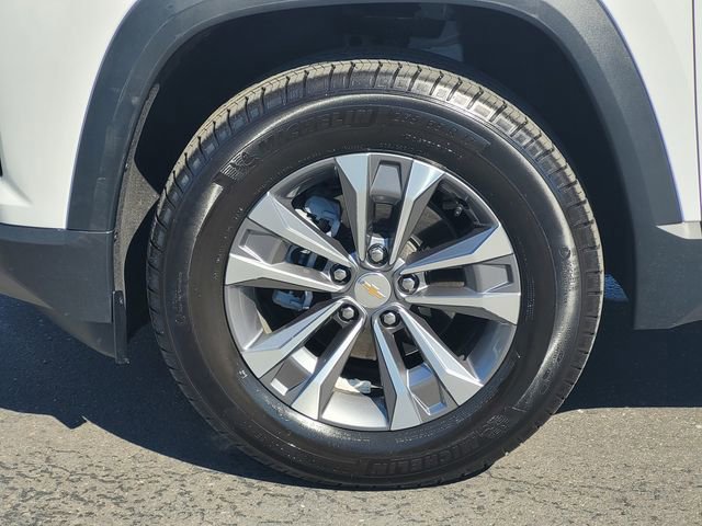 Used 2026 Chevrolet Equinox LT image 10