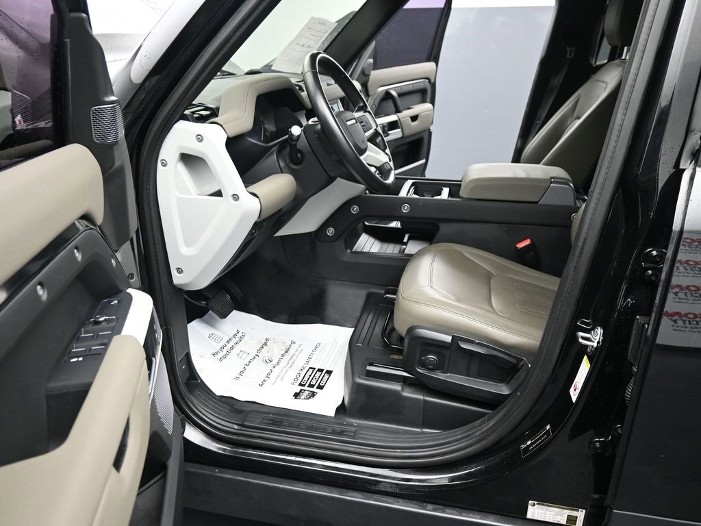 Used 2022 Land Rover Defender 110 S image 15