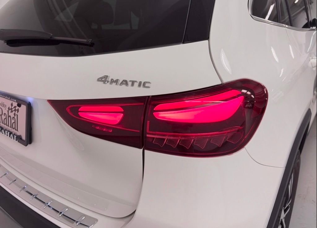 Certified 2025 Mercedes-Benz GLA 250 4MATIC image 9