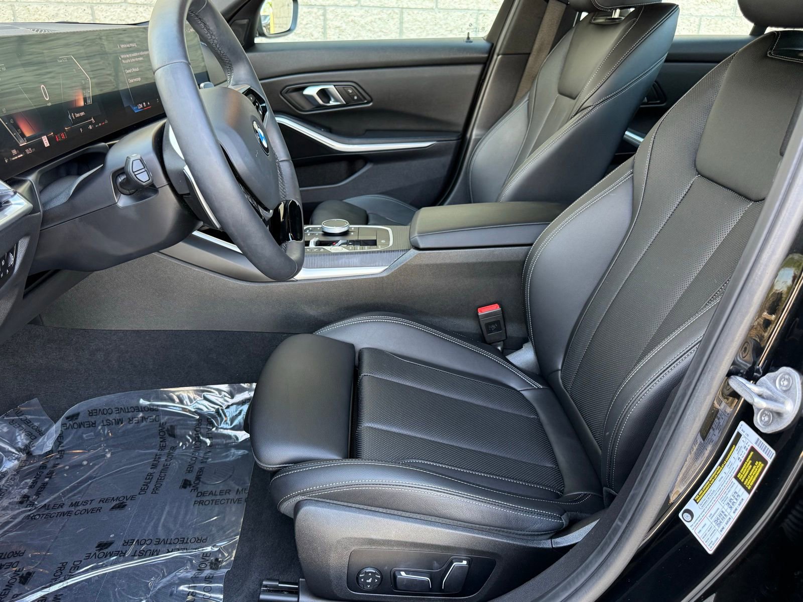 Used 2025 BMW 330i Sedan w/ Premium Package image 20