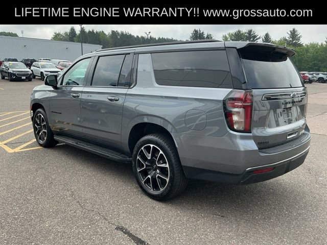 Used 2022 Chevrolet Suburban RST w/ Luxury Package AWD/4WD image 5