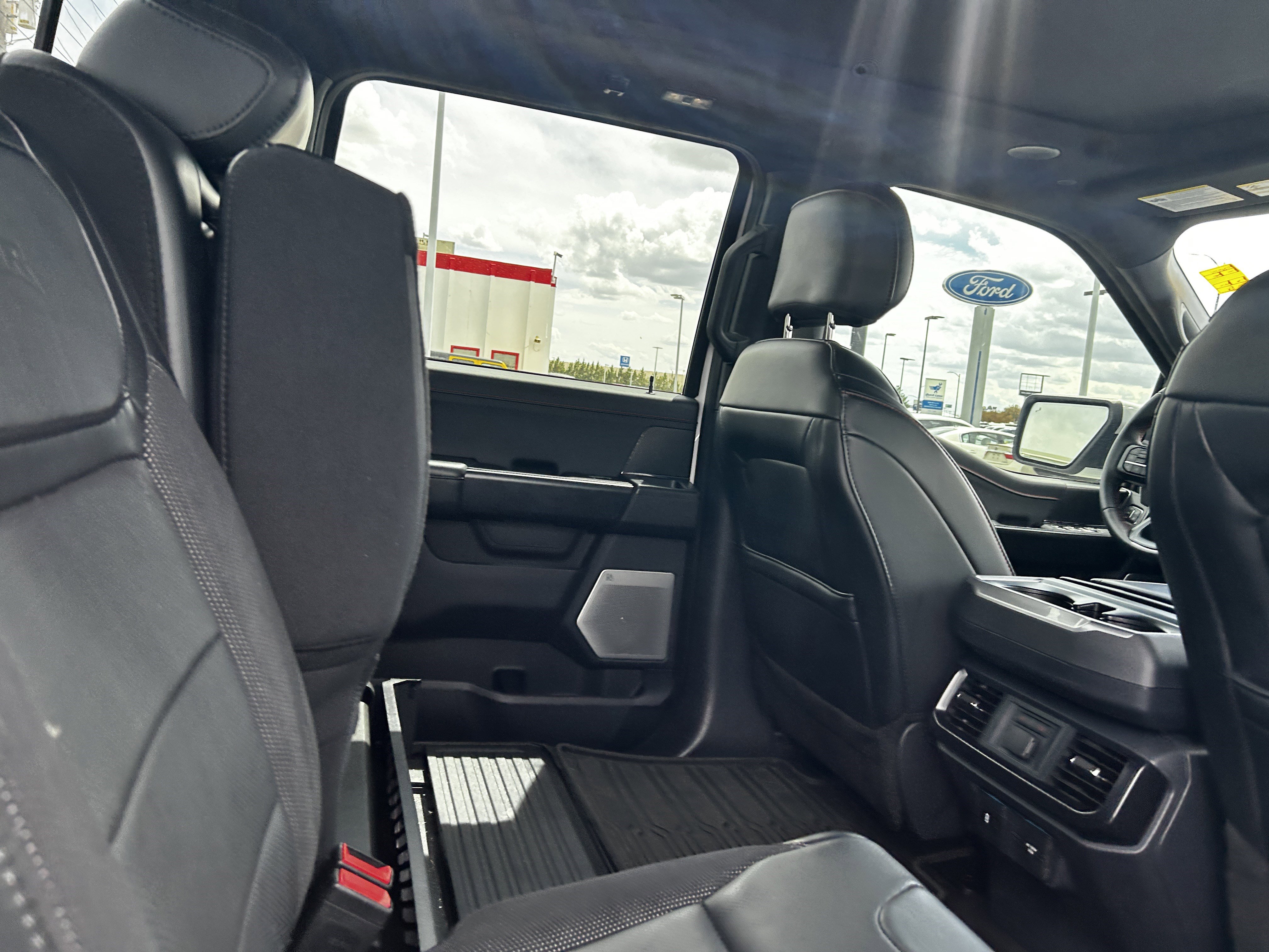 Used 2024 Ford F150 Raptor AWD/4WD image 12