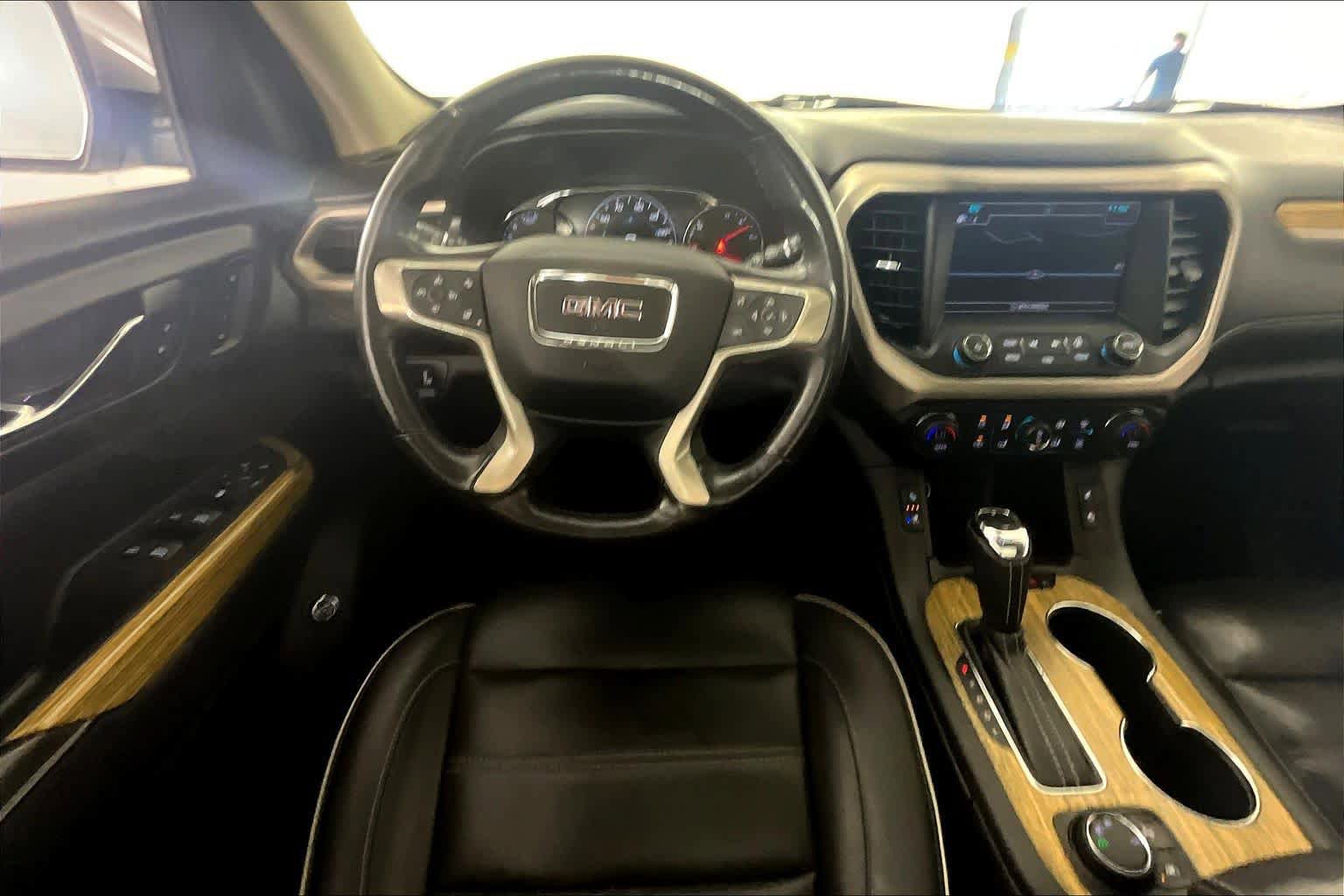 Used 2019 GMC Acadia Denali w/ Technology Package image 6