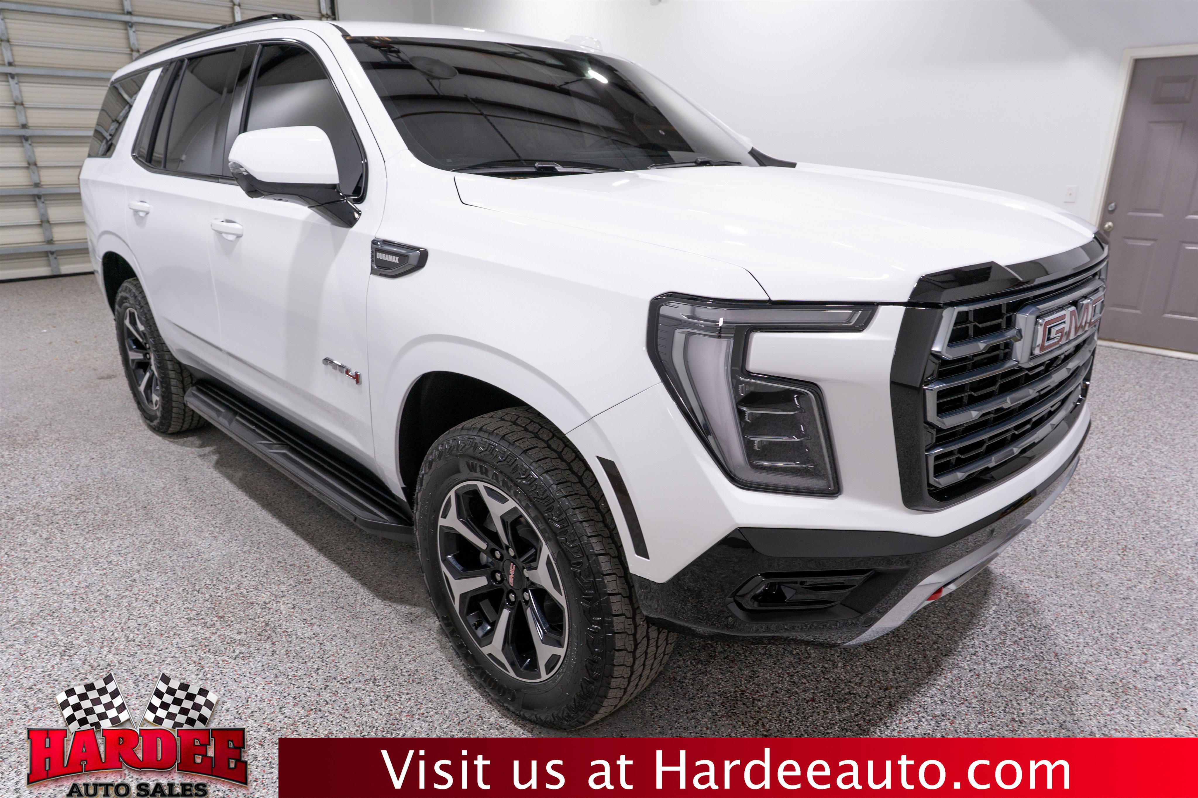 Used 2025 GMC Yukon AT4 w/ Premium Trailering Package image 6