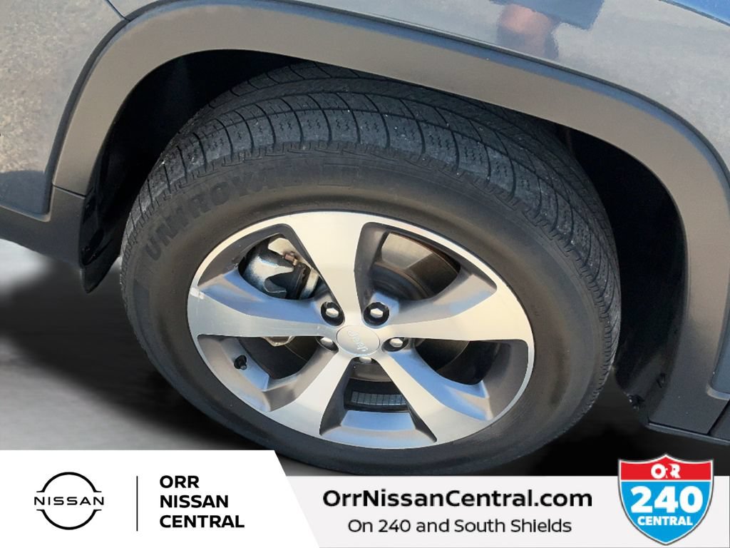 Used 2021 Jeep Cherokee Limited AWD/4WD image 9