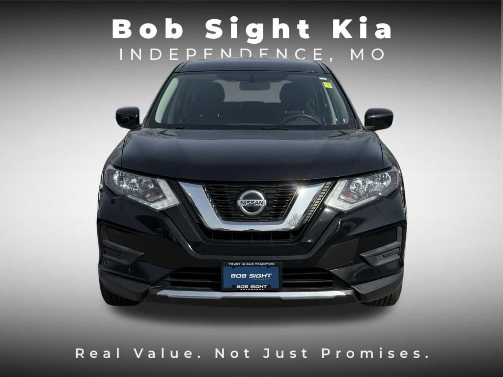 Used 2018 Nissan Rogue S image 23