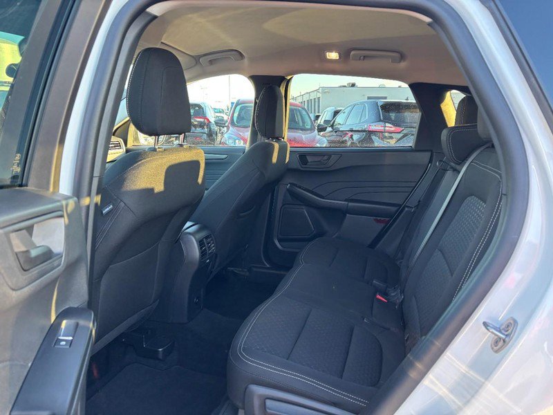 Used 2025 Ford Escape Active AWD/4WD image 12