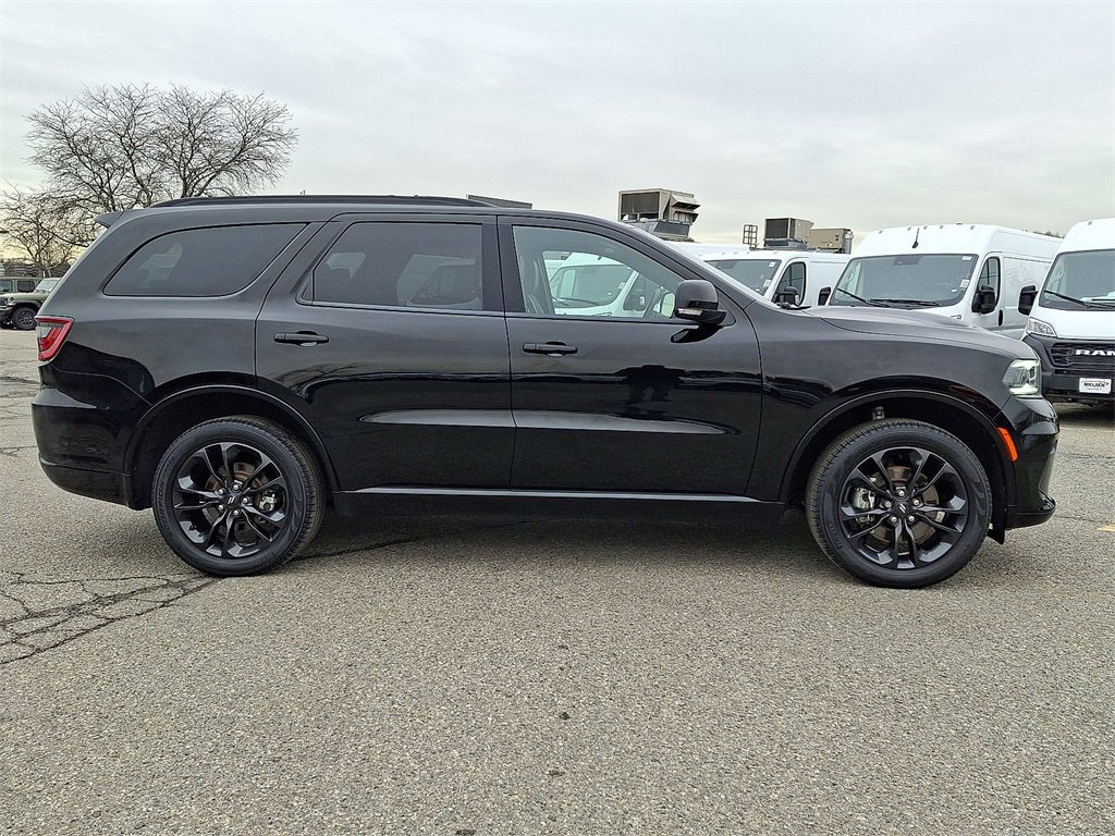 Used 2022 Dodge Durango GT image 26