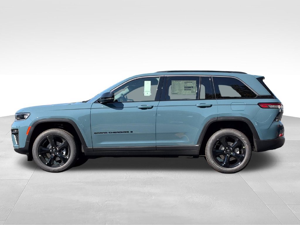 New 2027 Jeep Grand Cherokee Limited AWD/4WD image 4