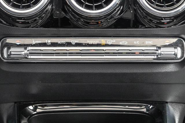 Certified 2021 Mercedes-Benz GLA 250 4MATIC image 21