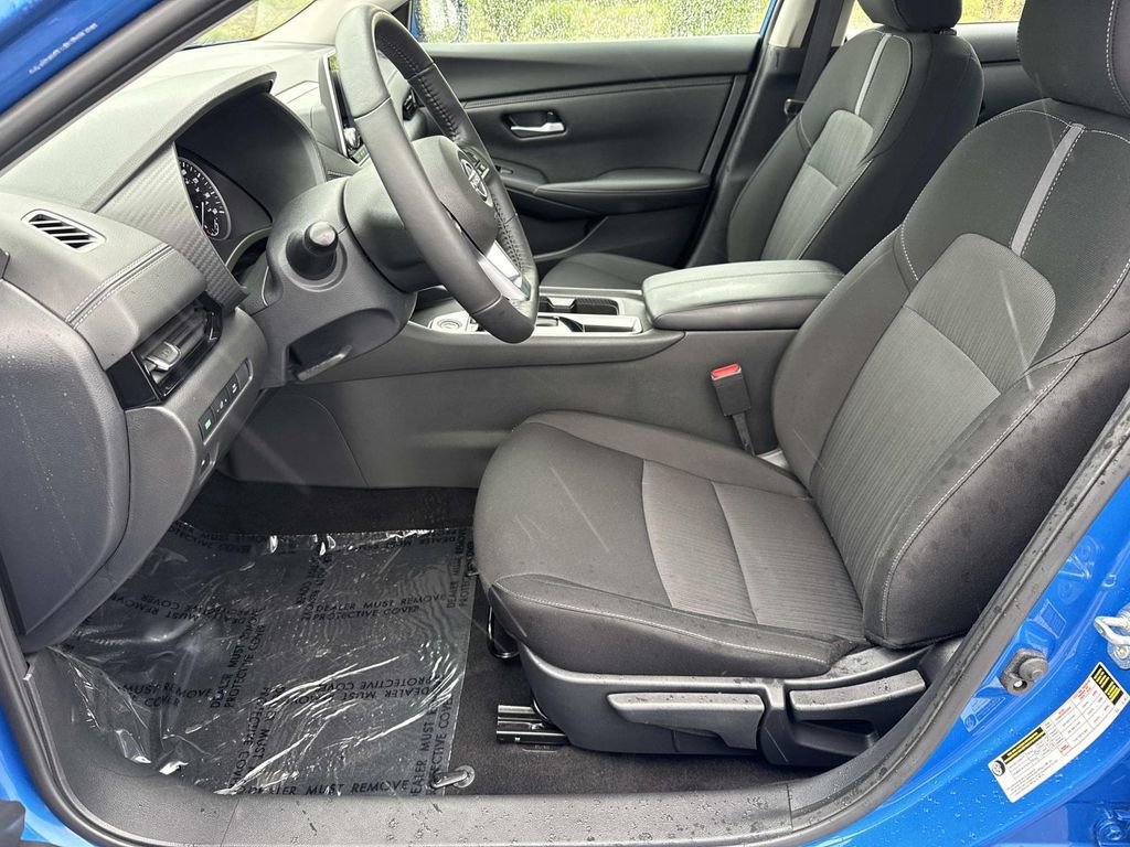 Used 2025 Nissan Sentra SV w/ All-Weather Package FWD image 24