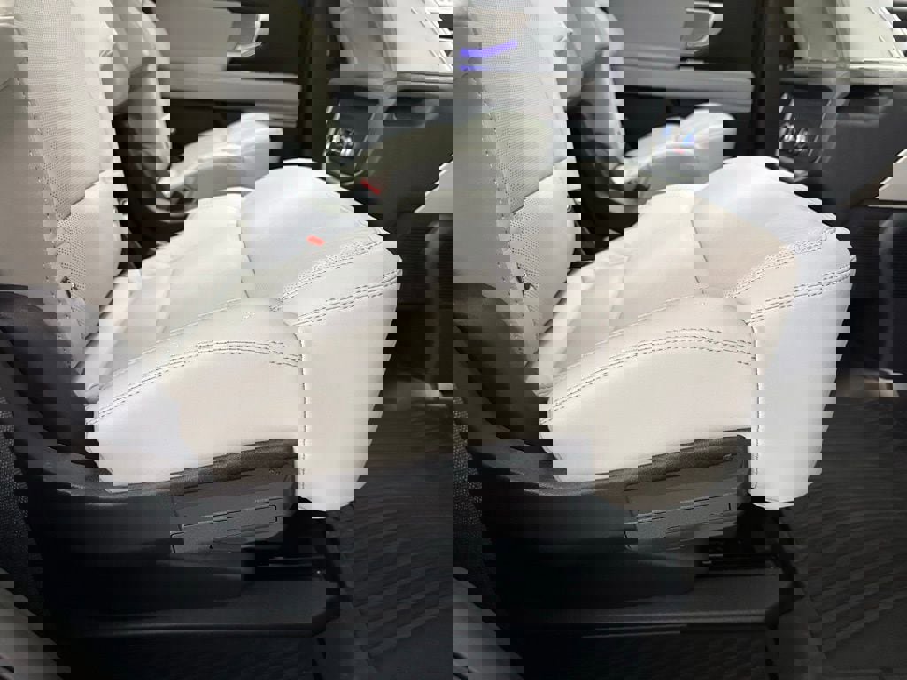 Used 2025 Ford Expedition Platinum image 53