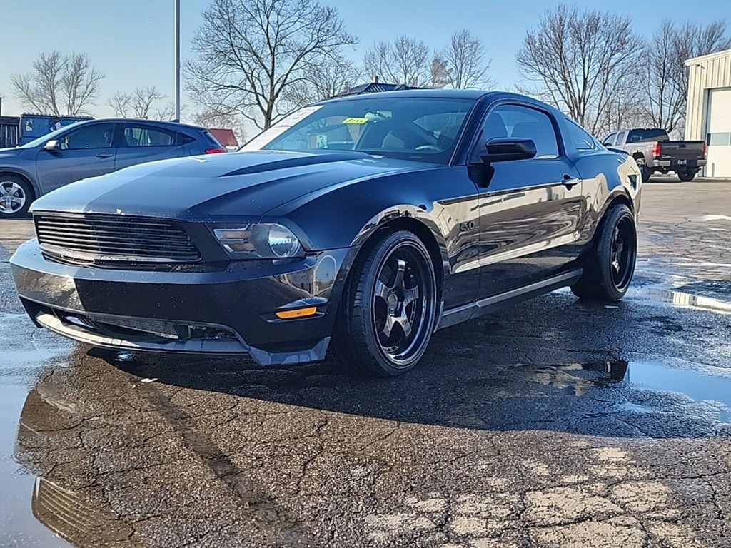 Used 2012 Ford Mustang GT image 3