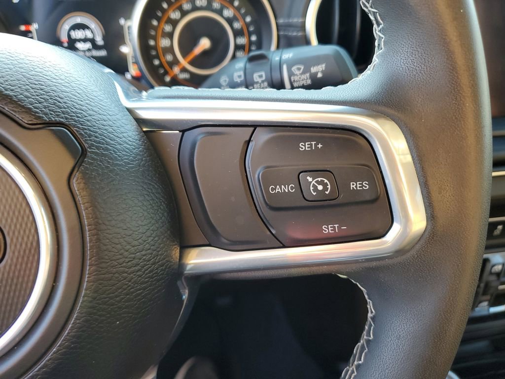 Used 2023 Jeep Wrangler Sahara image 24
