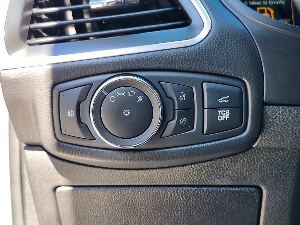 Certified 2022 Ford Edge Titanium AWD/4WD image 24