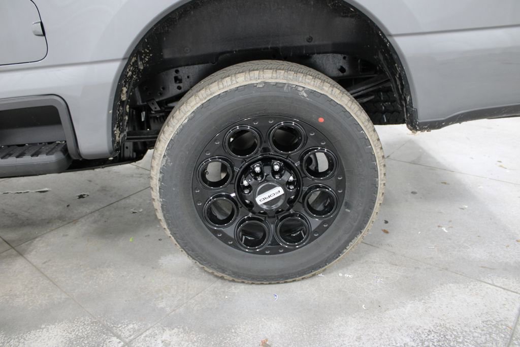 New 2026 Ford F250 XLT w/ XLT Premium Package image 40