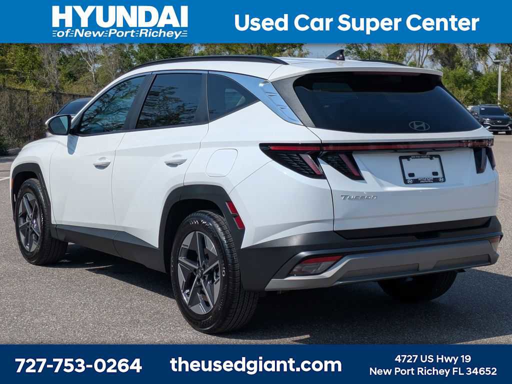 Certified 2026 Hyundai Tucson SEL FWD image 3