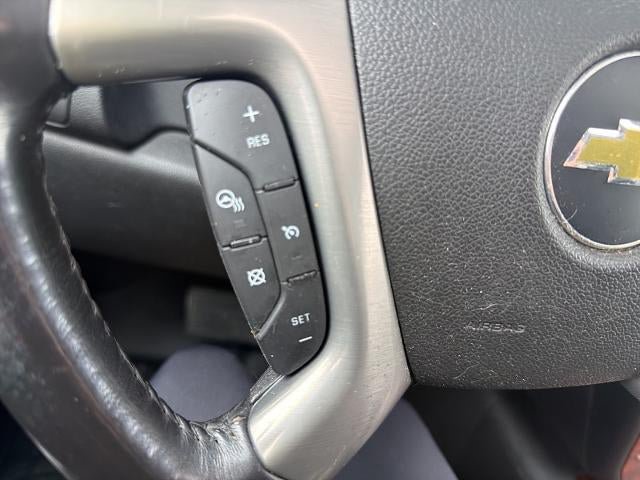 Used 2013 Chevrolet Avalanche LTZ AWD/4WD image 32