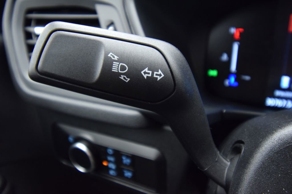 Used 2025 Ford Escape ST-Line AWD/4WD image 35
