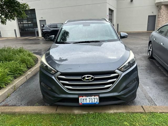 Used 2017 Hyundai Tucson SE Plus AWD/4WD image 3