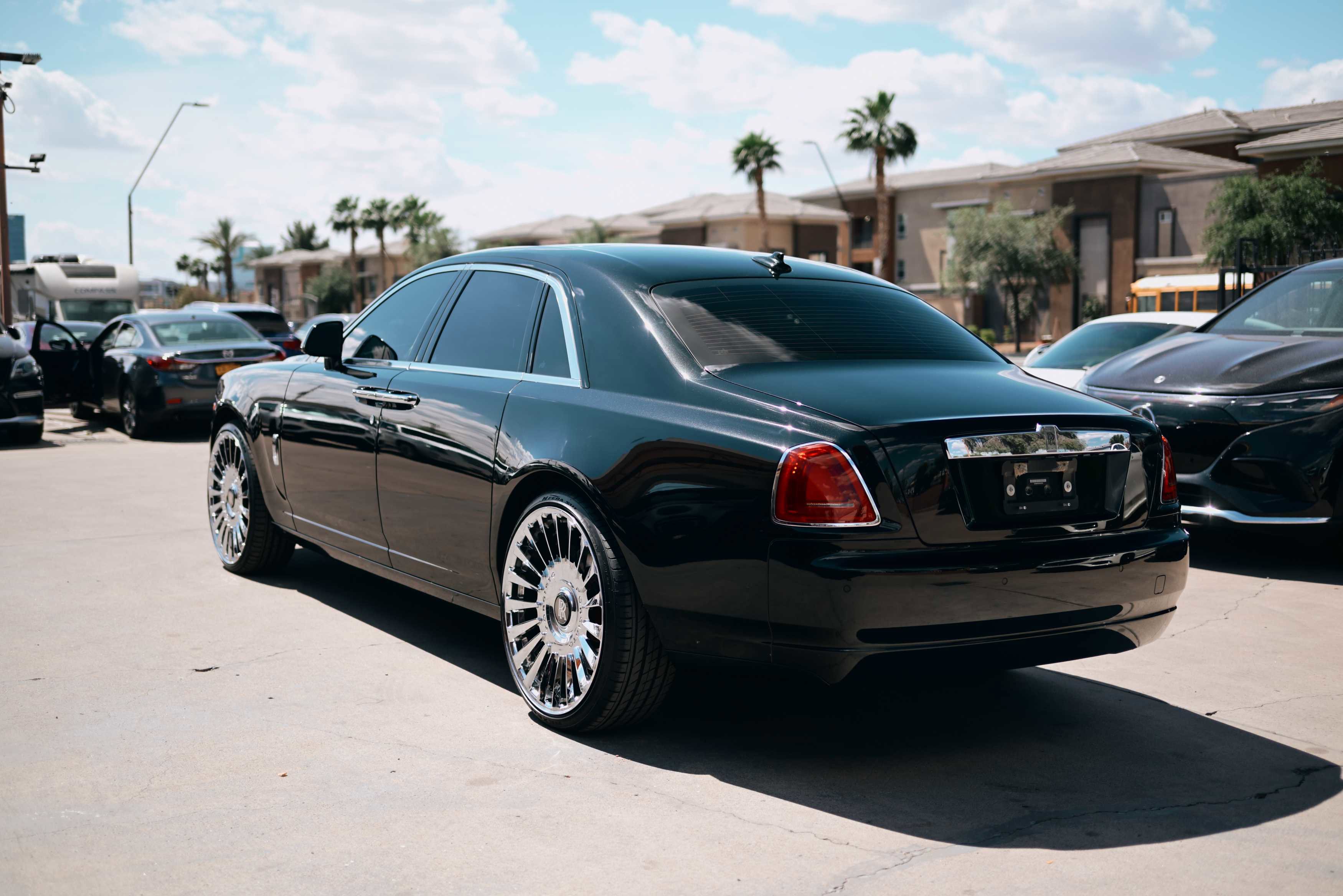 Used 2013 Rolls-Royce Ghost image 6