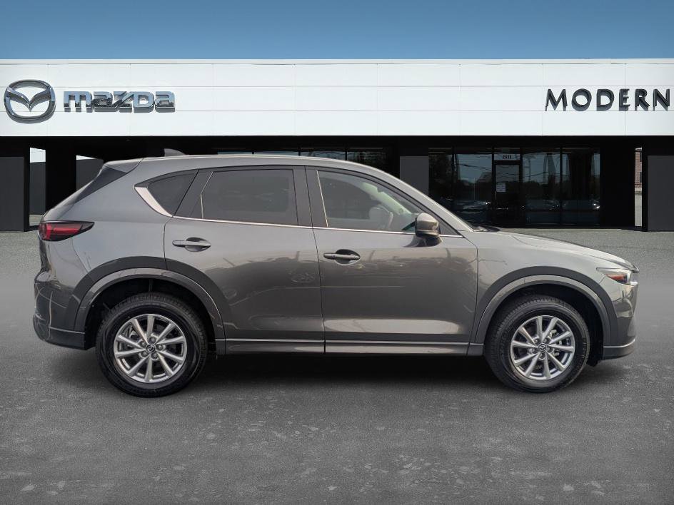 Certified 2025 MAZDA CX-5 AWD 2.5 S w/ Select Package image 4