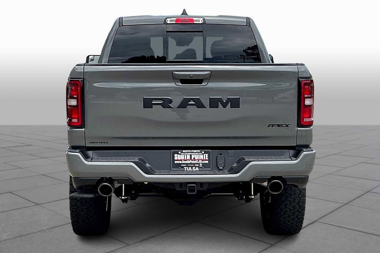New 2025 RAM 1500 Big Horn image 4