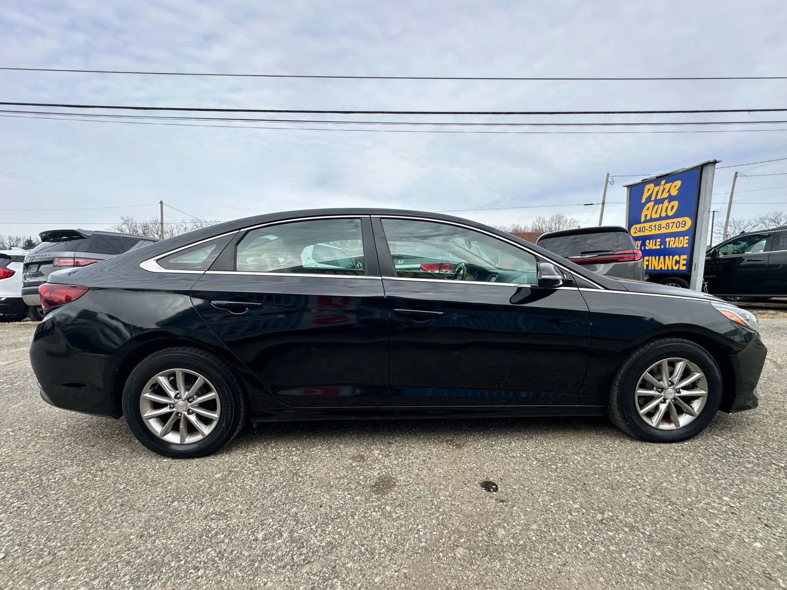 Used 2018 Hyundai Sonata SE w/ Cargo Package image 7