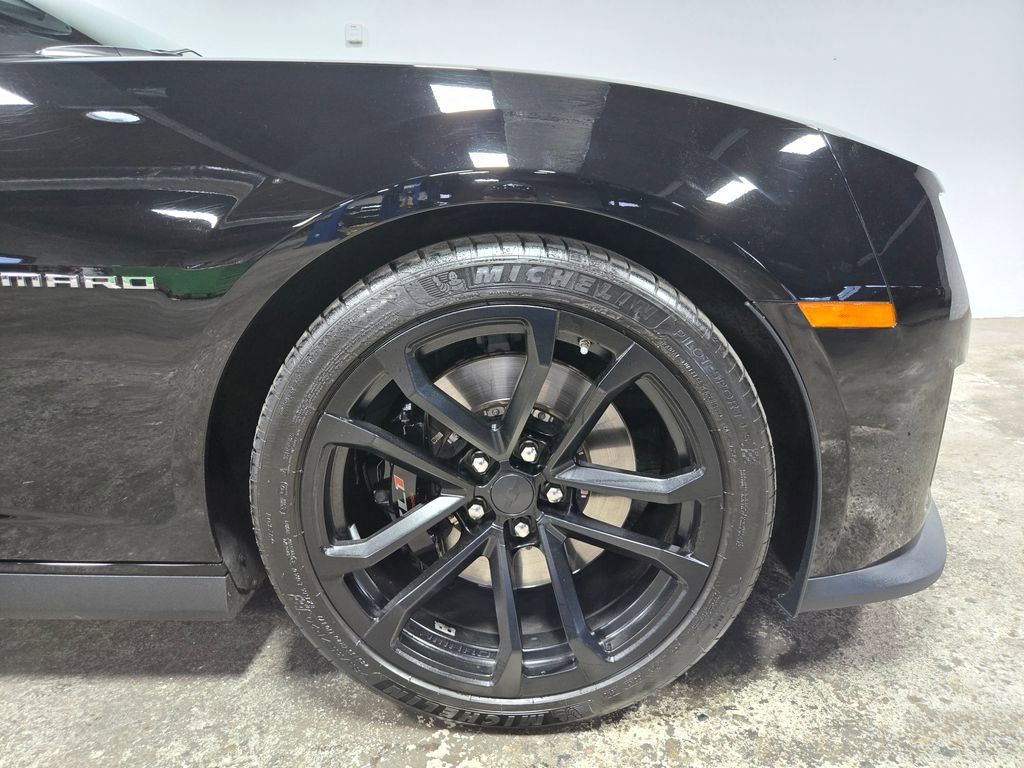 Used 2014 Chevrolet Camaro ZL1 RWD image 51