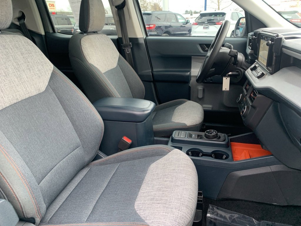 Used 2022 Ford Maverick XLT image 16