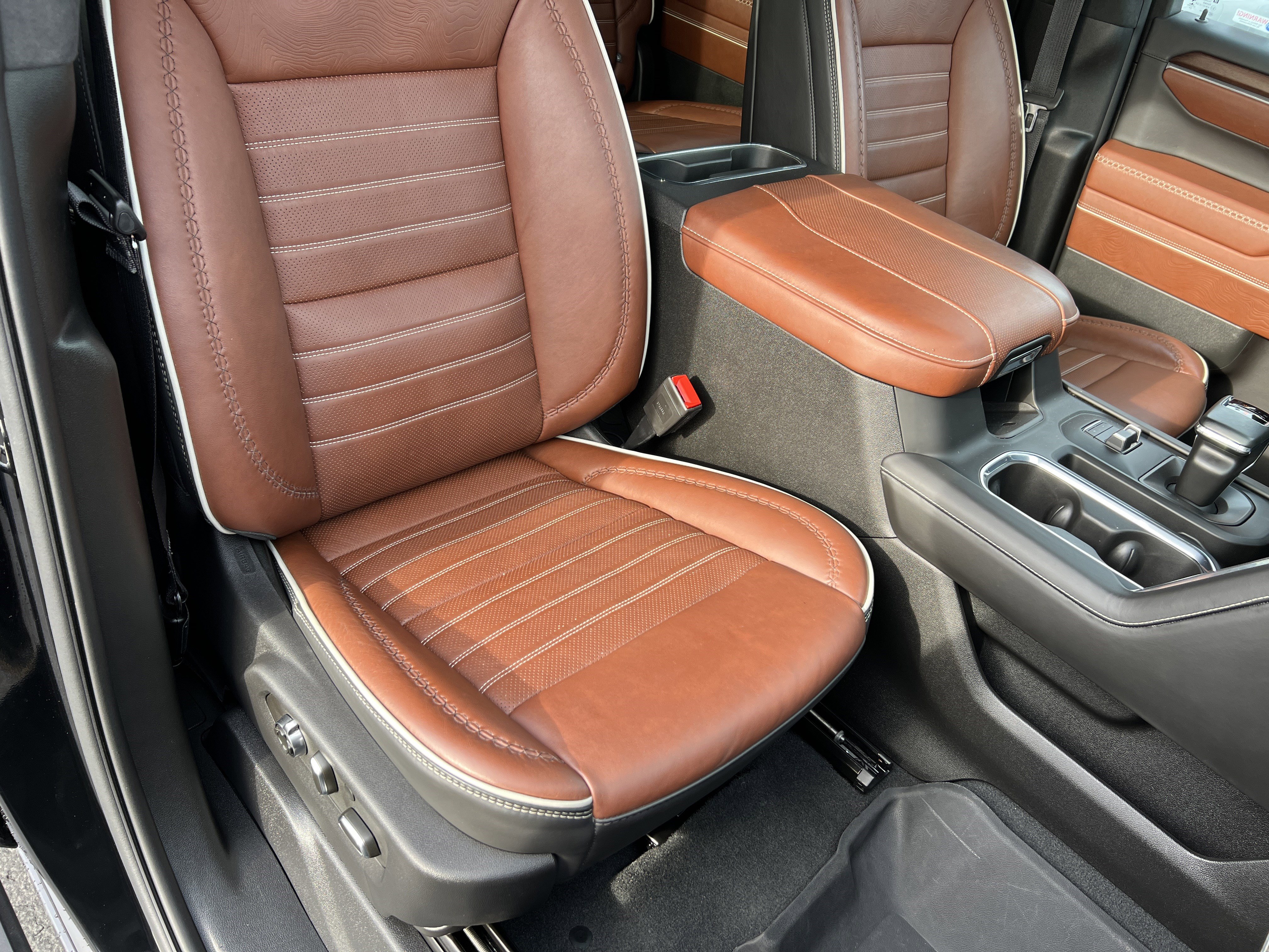 Used 2023 GMC Sierra 1500 Denali Ultimate image 22