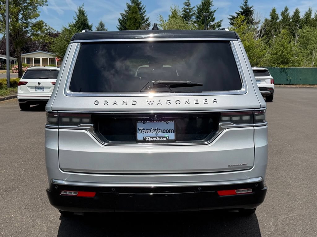 Used 2024 Jeep Grand Wagoneer L Series III AWD/4WD image 7