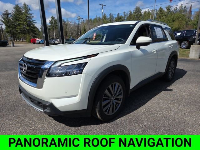 Used 2023 Nissan Pathfinder SL image 4