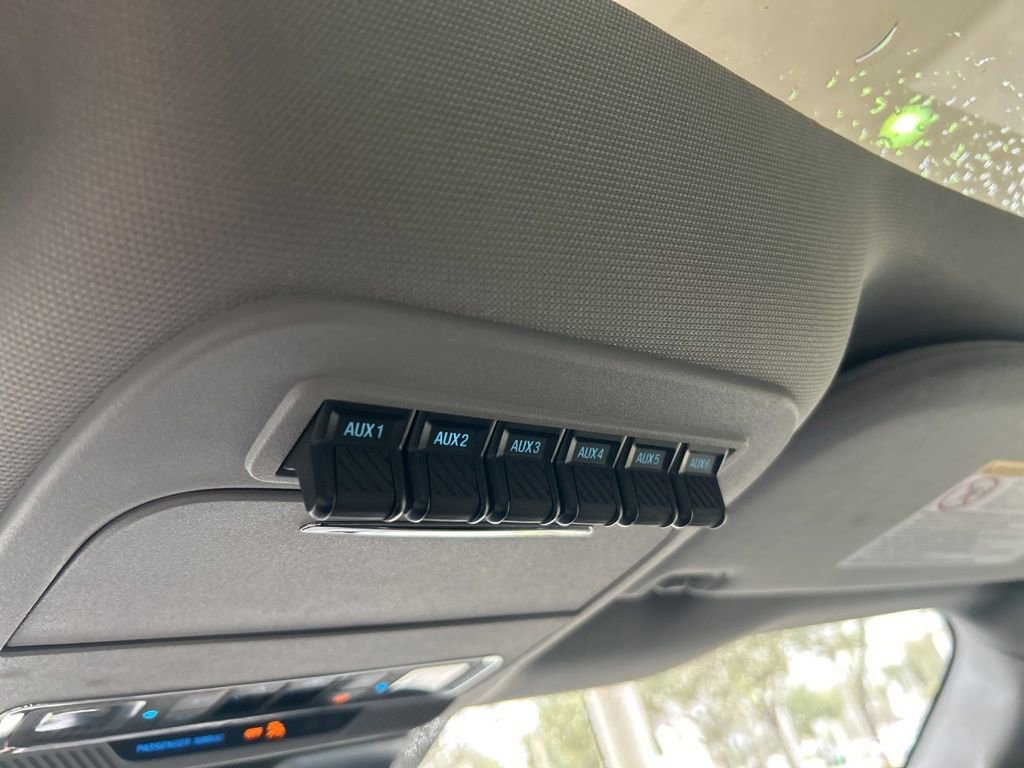 Used 2025 Ford F350 Lariat image 45