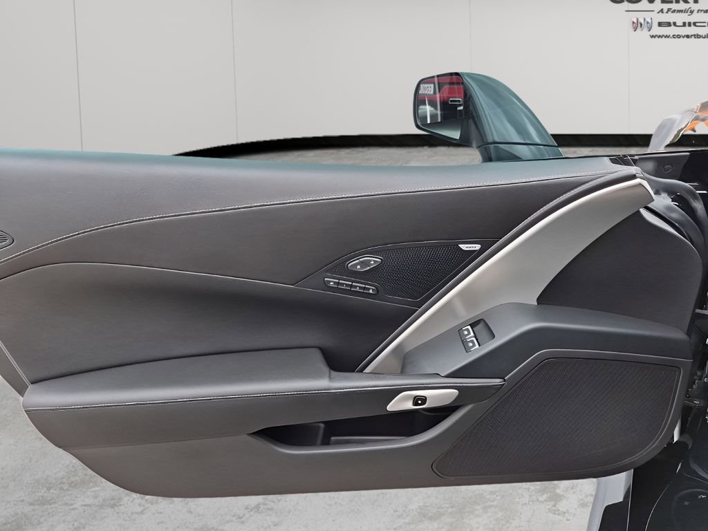 Used 2016 Chevrolet Corvette Z06 w/ Z07 Performance Package image 17